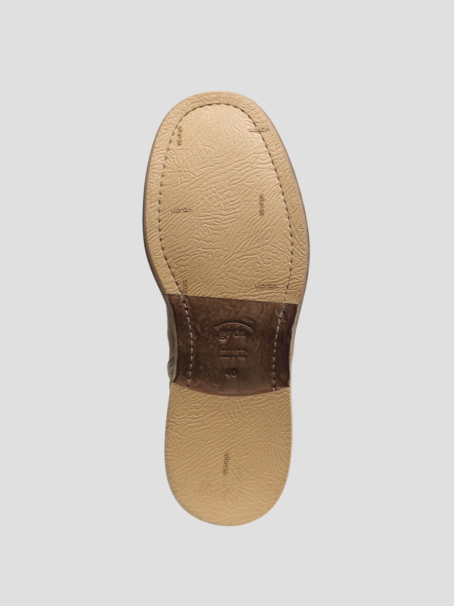 boots 01 suede sand