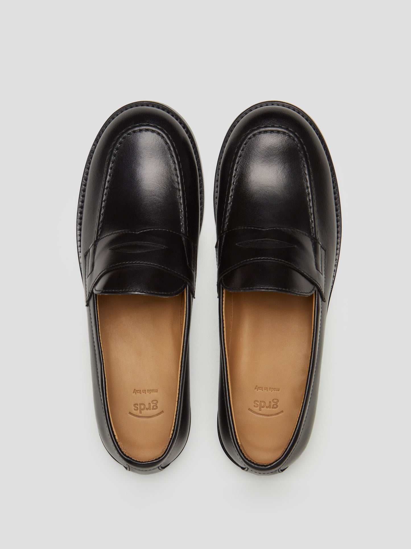 loafer 02 leather black