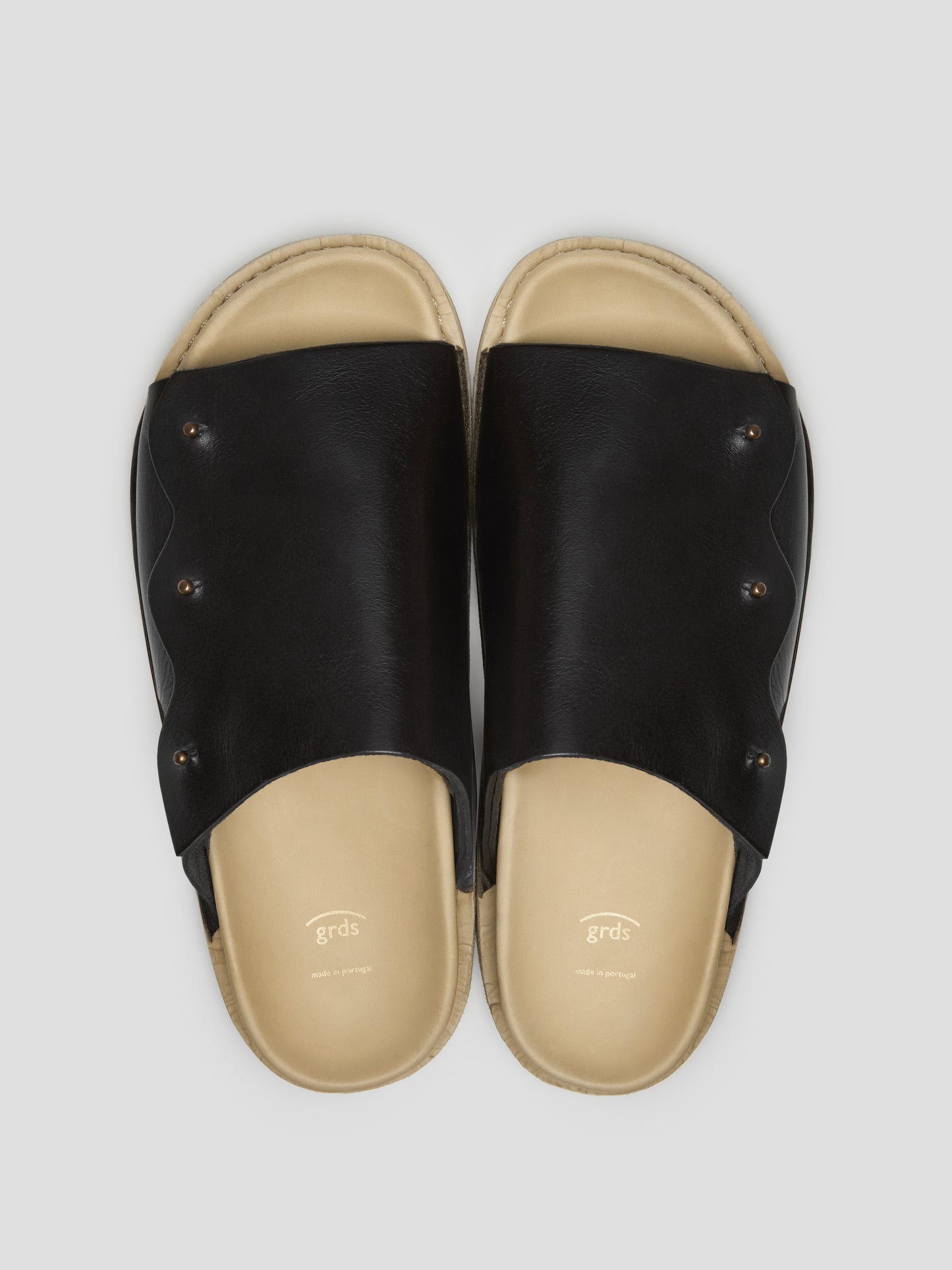slides 04 leather black