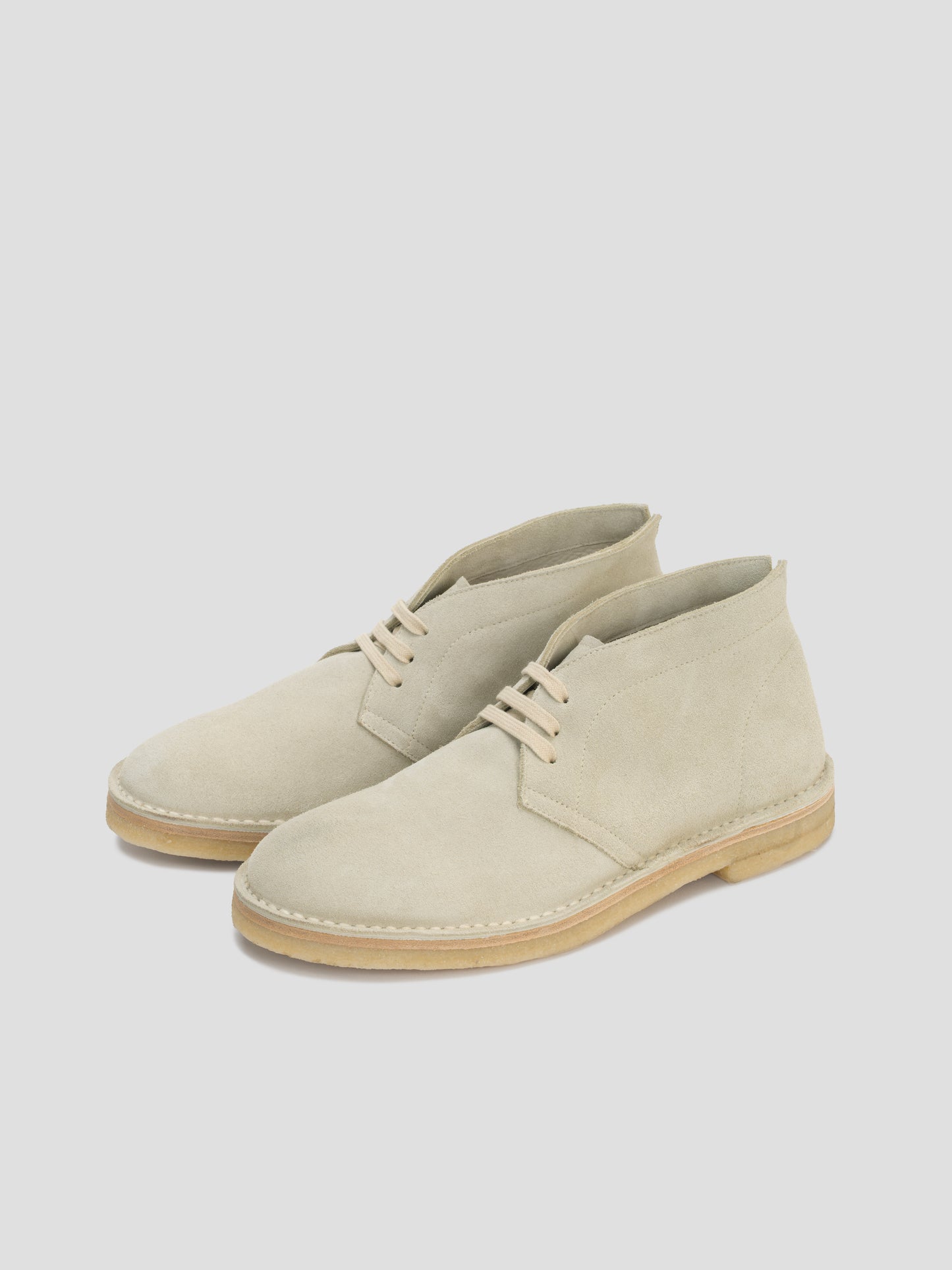 blucher 17 suede ecru