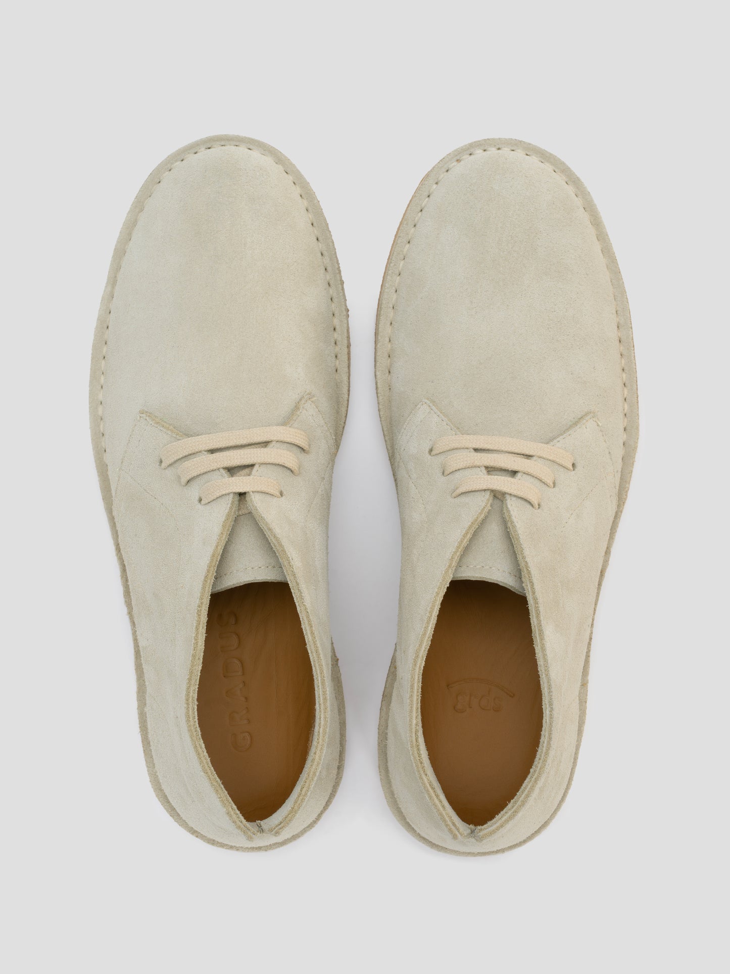 blucher 17 suede ecru