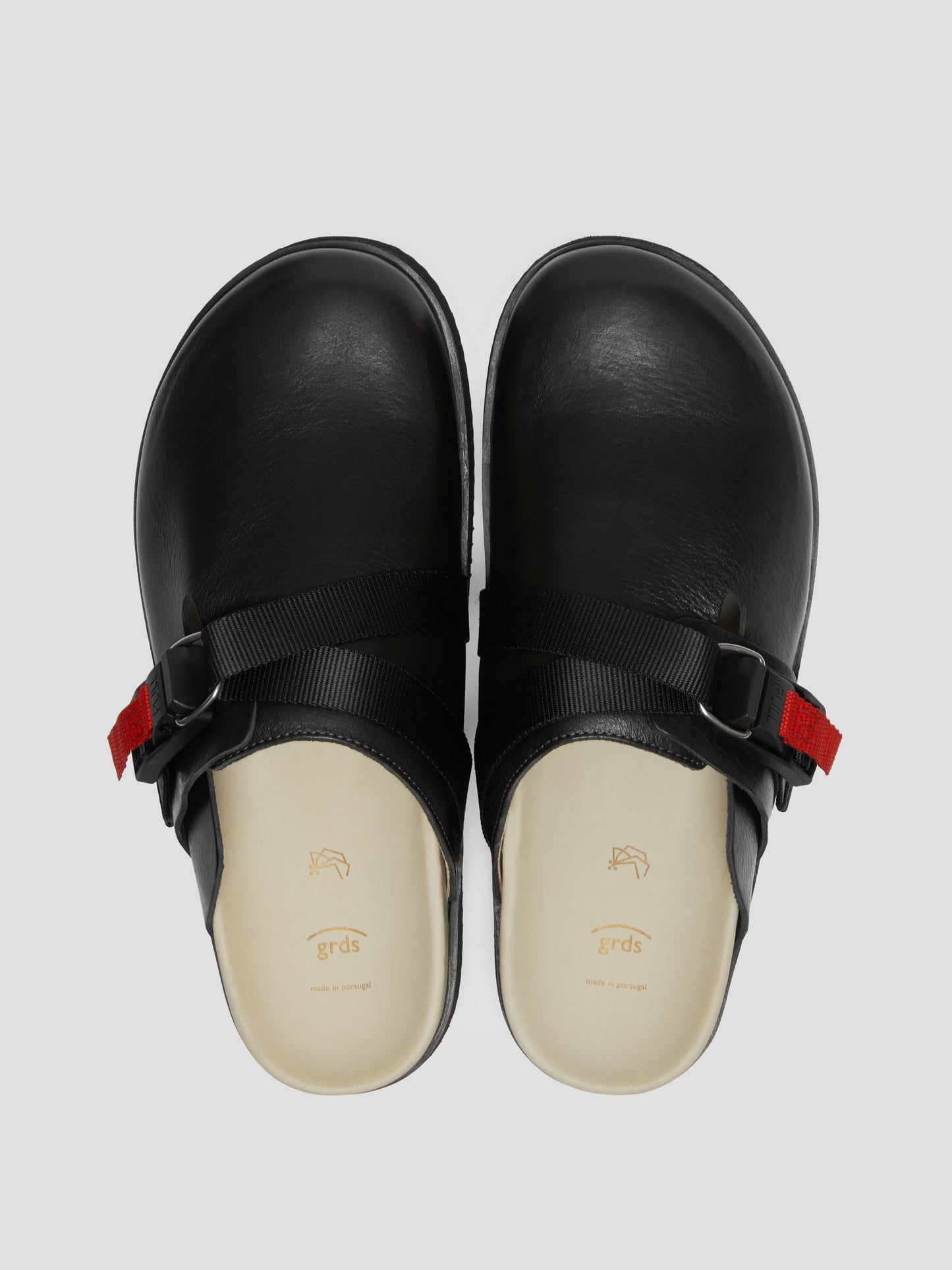 slides 06 leather black